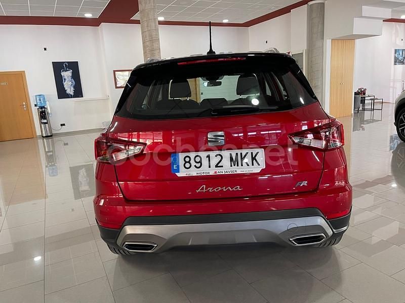 Usado Seat Arona FR 110 CV (80 kW) 2023 Rojo SUV