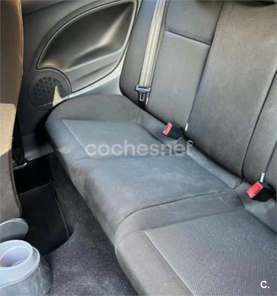 Blanco Usado 2015 Seat Ibiza SC Reference Utilitario | 4900 € (Buen precio) - Imagen 1/4