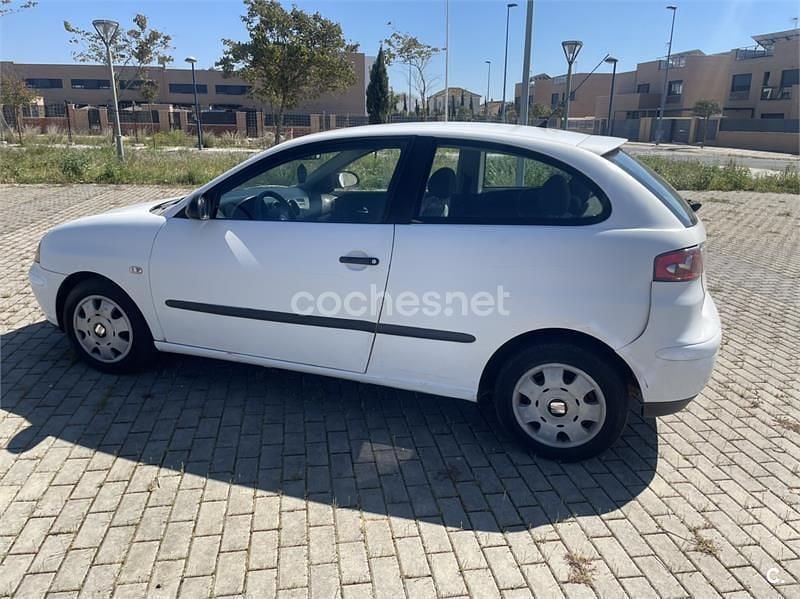 Usado Seat Ibiza 64 CV (47 kW) 2006 Blanco Utilitario