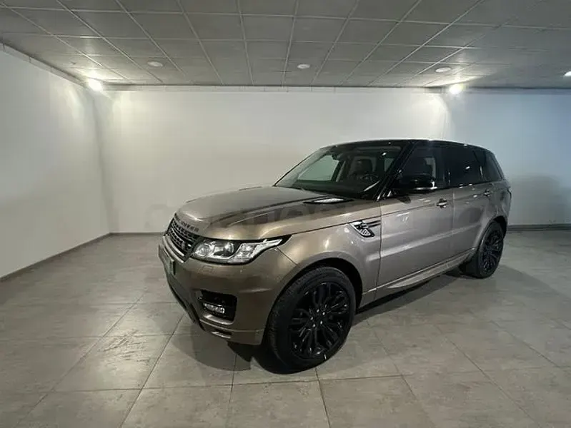 Usado Land Rover Range Rover HSE 339 CV (249 kW) 2015 Beige SUV