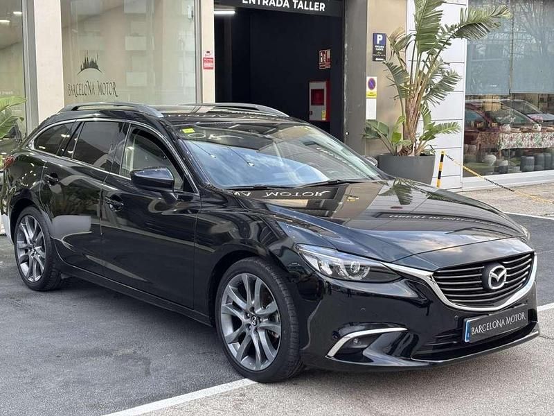 Usado Mazda 6 Luxury 150 CV (110 kW) 2016 Negro Familiar