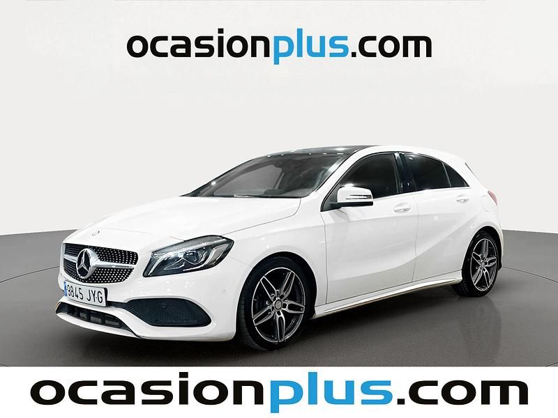 Usado Mercedes A180 AMG 122 HP (89 kW) 2017 Branco Citadino