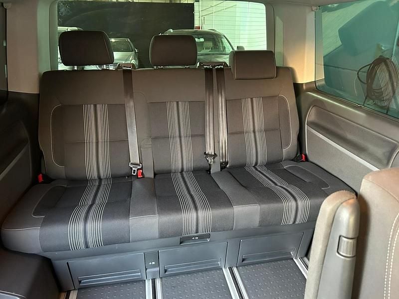 Usado VW Multivan Edition 180 CV (132 kW) 2012 Gris Van