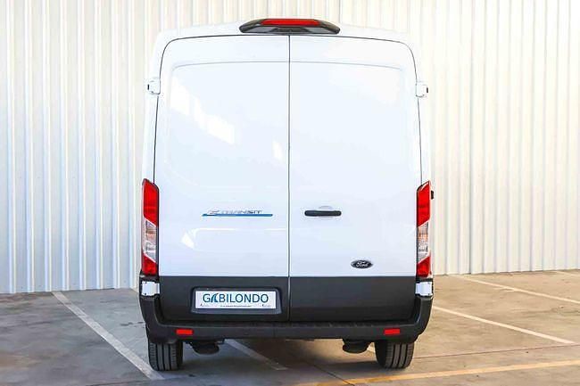 Usado Ford Transit Business Edition 135 kW (184 CV) 2023 Blanco Berlina