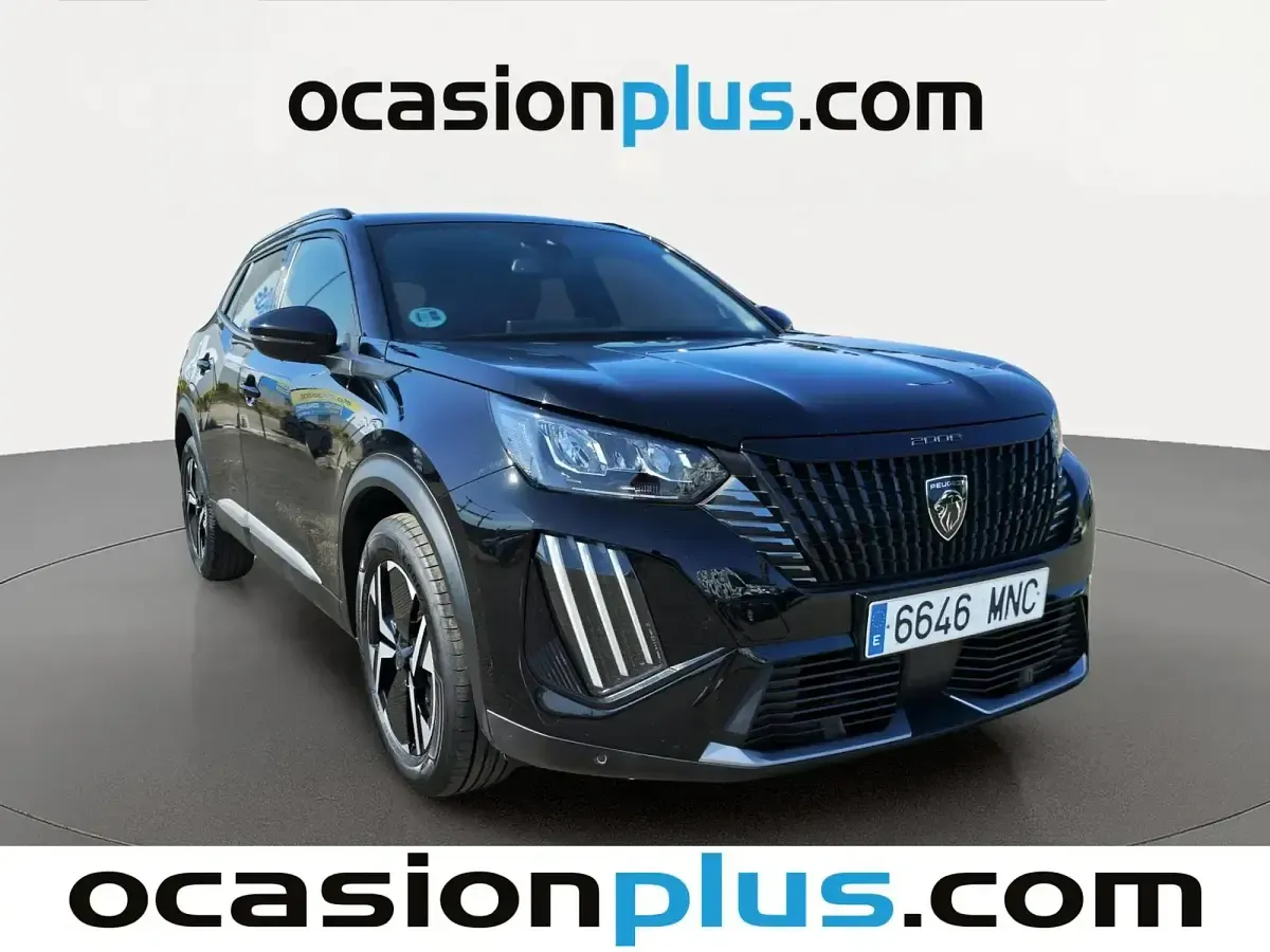 Usado Peugeot 2008 Allure 100 CV (73 kW) 2024 Negro SUV