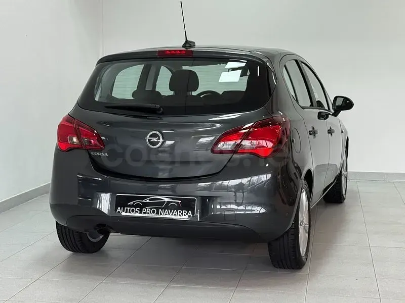 Usado Opel Corsa Selective 101 CV (74 kW) 2018 Gris / plata Utilitario