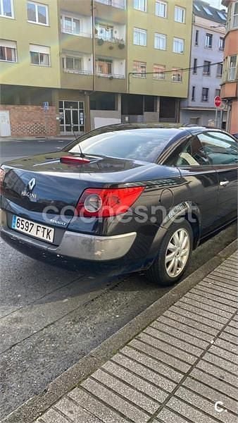 Usado Renault Mégane Cabriolet Dynamique 105 CV (77 kW) 2007 Negro Descapotable