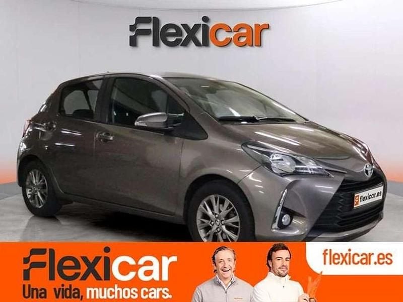 Marrón Usado 2019 Toyota Yaris Active Utilitario | 11.790 € (Precio justo) - Imagen 1/4