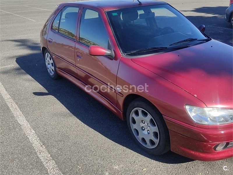 Granate Usado 2000 Peugeot 306 Berlina | 2000 € (Caro) - Imagen 1/4