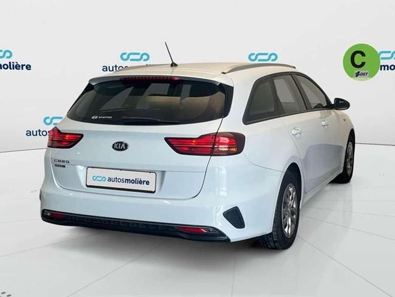 Usado Kia Ceed 120 CV (88 kW) 2020 Blanco Utilitario