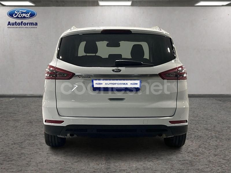 Usado Ford S-MAX Trend 120 CV (88 kW) 2017 Blanco Monovolumen