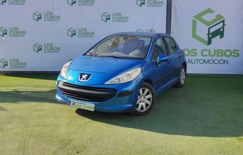 Azul Usado 2006 Peugeot 207 Utilitario | 4999 € (Precio justo) - Imagen 1/4
