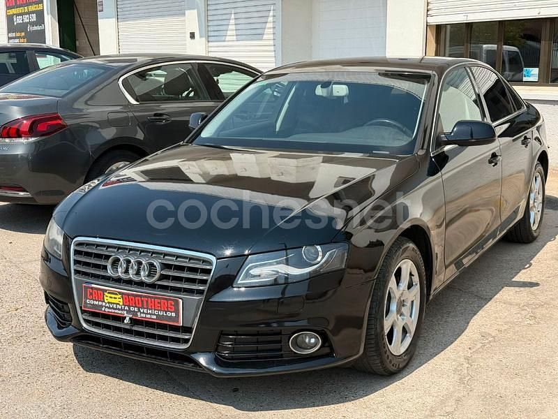 Negro Usado 2010 Audi A4 Sport Berlina | 6990 € (Buen precio) - Imagen 1/4