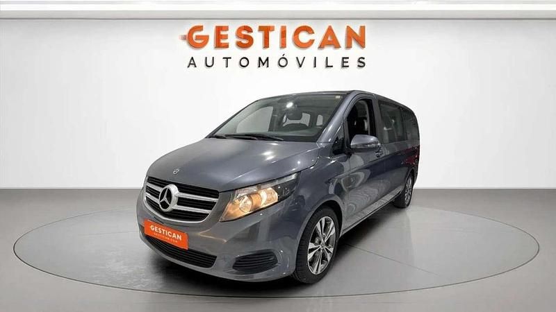 Usado Mercedes V250 190 CV (139 kW) 2019 Gris Monovolumen