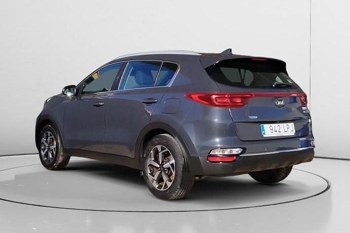 Usado Kia Sportage 136 CV (100 kW) 2021 SUV