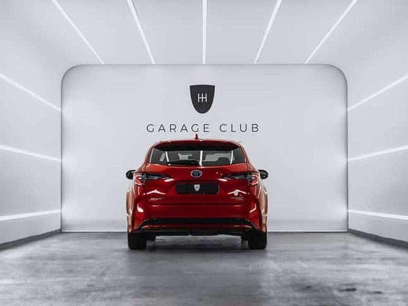 Usado Toyota Corolla Business Edition 122 CV (89 kW) 2019 Rojo Familiar