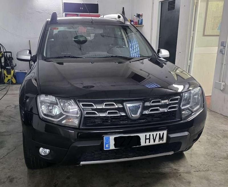 Usado Dacia Duster Lauréate 110 CV (80 kW) 2014 Negro SUV