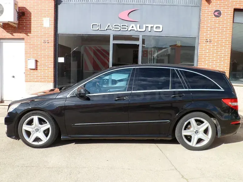 Usado Mercedes R350 265 CV (194 kW) 2011 Negro Monovolumen