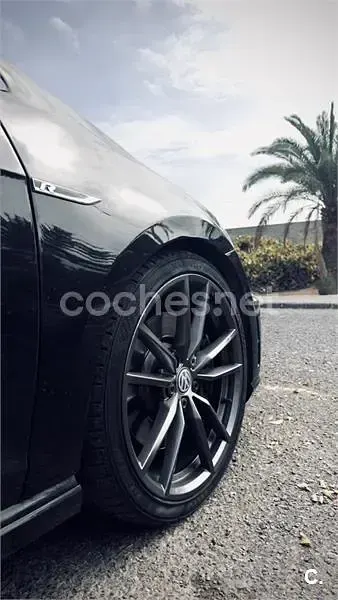 Usado VW Golf VII R 300 CV (220 kW) 2016 Negro Berlina