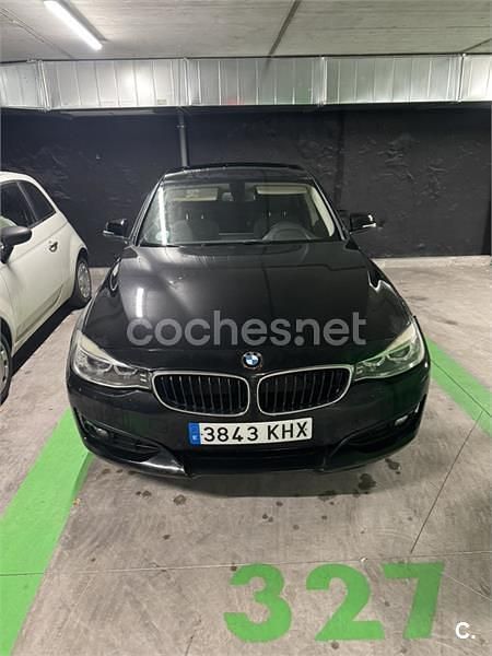 Negro Usado 2015 BMW 320 Gran Turismo Berlina | 12.000 € (Buen precio) - Imagen 1/4