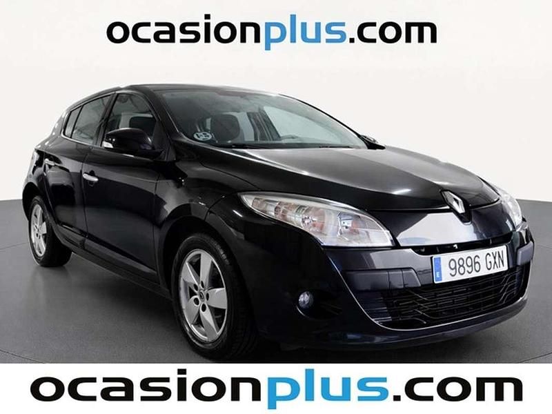 Usado Renault Mégane III Dynamique 106 CV (77 kW) 2010 Negro Utilitario