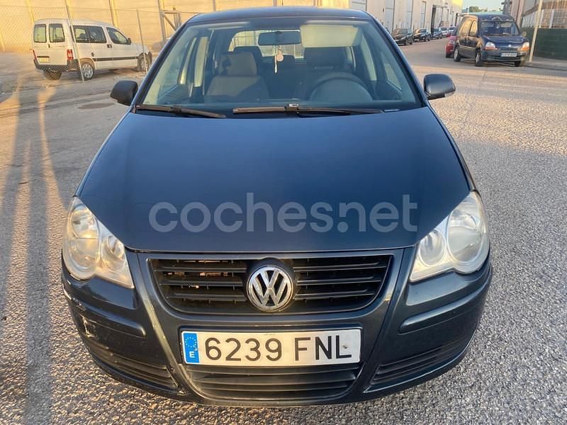 Azul Usado 2007 VW Polo Edition Berlina | 3250 € (Precio justo) - Imagen 1/4