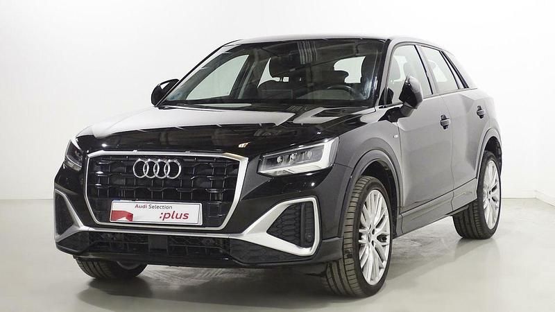 Usado Audi Q2 S-Line 116 CV (85 kW) 2022 Negro SUV