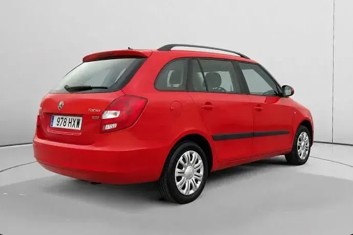 Usado Skoda Fabia Ambition 70 CV (51 kW) 2014