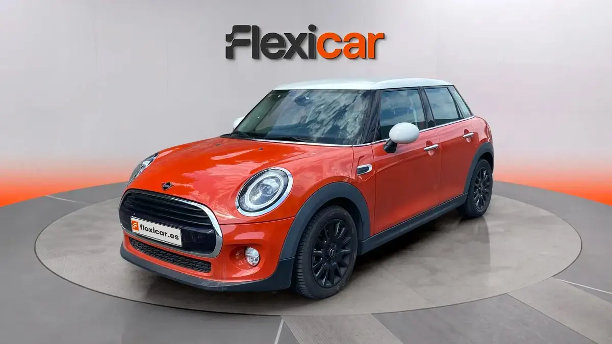 Usado Mini Cooper D 116 CV (85 kW) 2019 Naranja Utilitario