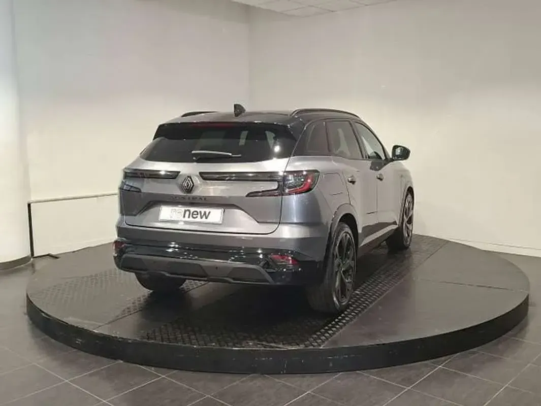 Usado Renault Austral Techno Esprit Alpine 160 CV (117 kW) 2023 Gris SUV