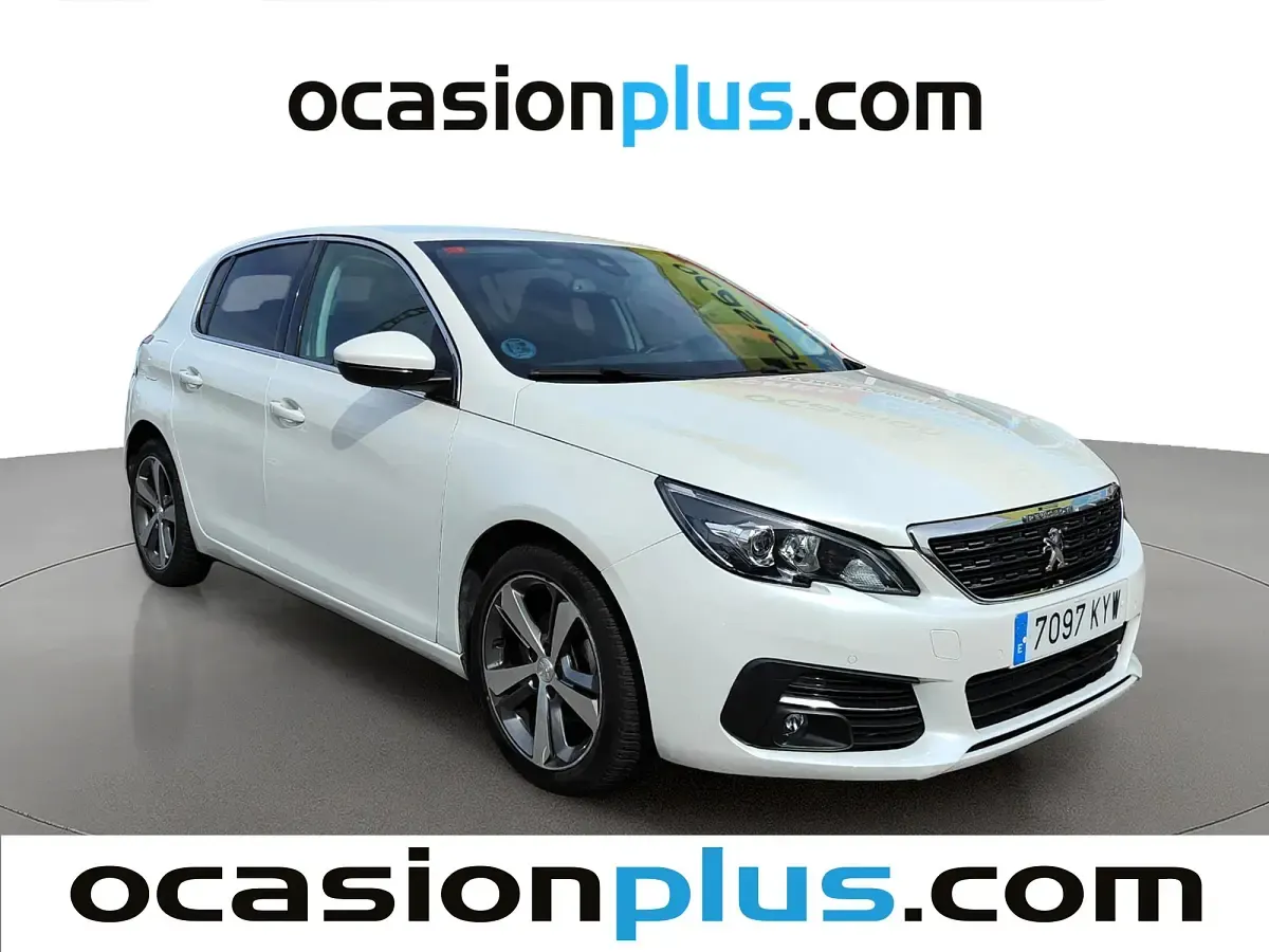 Usado Peugeot 308 Allure 131 CV (96 kW) 2019 Blanco Utilitario