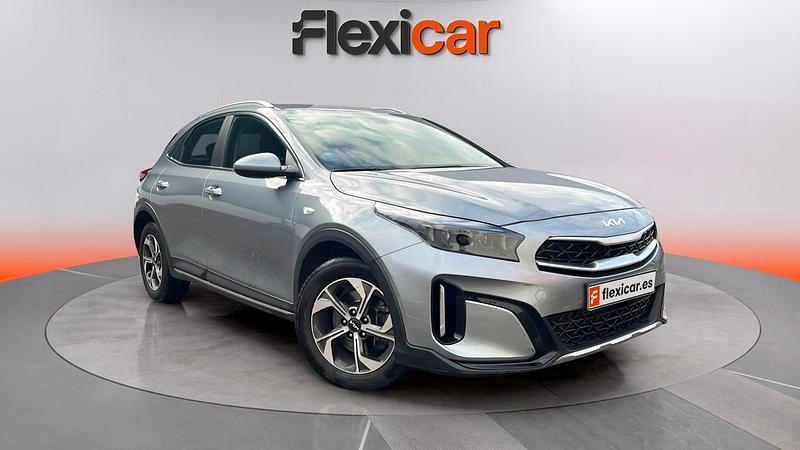Usado Kia XCeed 160 CV (117 kW) 2023 Gris SUV