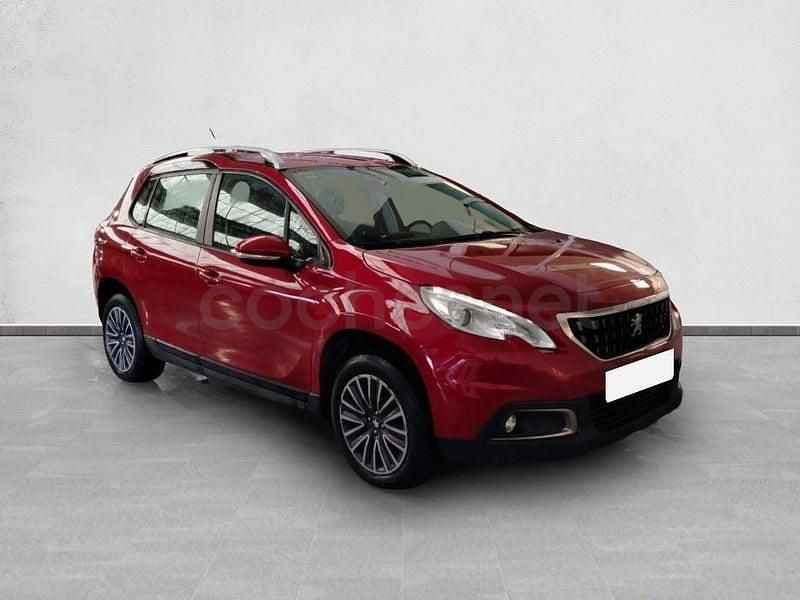 Usado Peugeot 2008 Active 82 CV (60 kW) 2016 Granate SUV