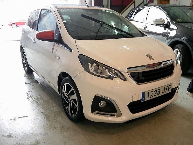 Usado Peugeot 108 Roland Garros 82 CV (60 kW) 2017 Blanco Utilitario