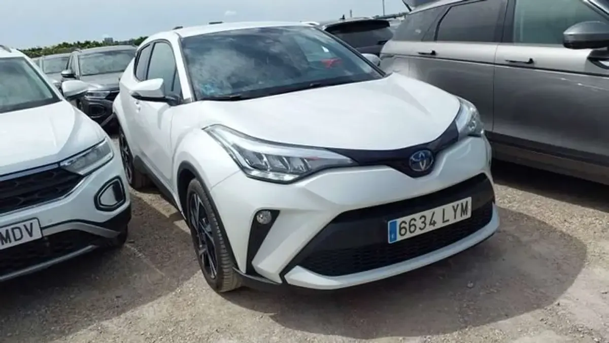 Usado Toyota C-HR Advance 122 CV (89 kW) 2022 Blanco SUV