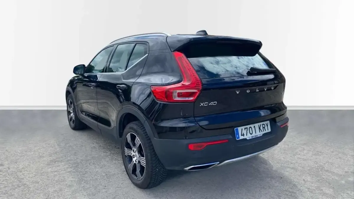 Usado Volvo XC40 Inscription 190 HP (139 kW) 2018 Preto SUV