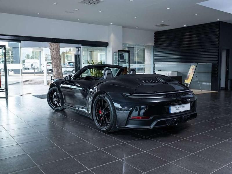 Nuevo Porsche 911 Carrera 4 Cabriolet 480 CV (353 kW) 2025 Negro Descapotable