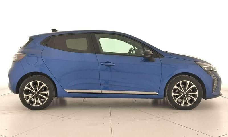 Occasion Renault Clio V Techno 99 ch (72 kW) 2025 Bleue Citadine