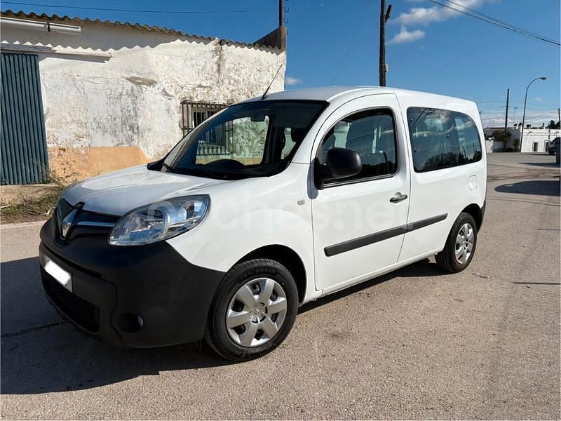 Usado Renault Kangoo Edition One 95 CV (69 kW) 2021 Blanco Familiar