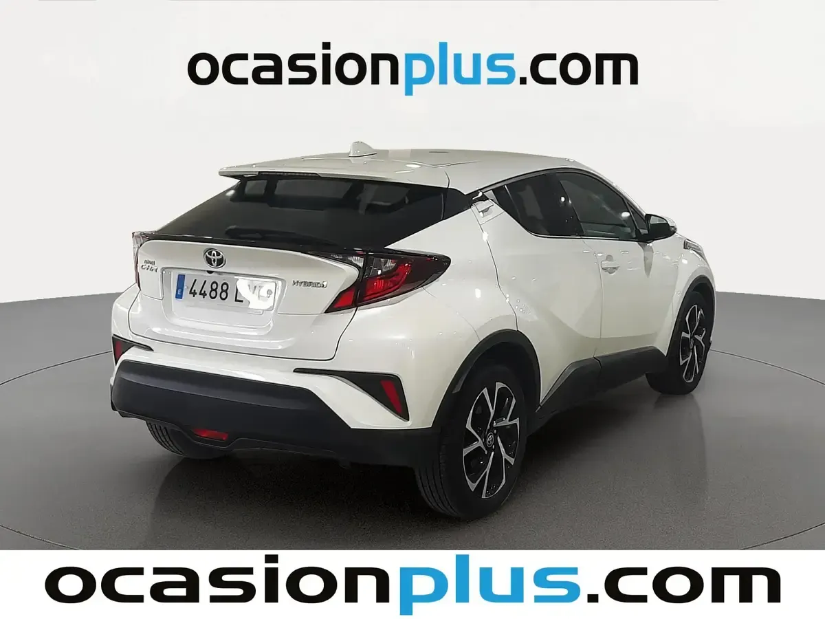 Usado Toyota C-HR Advance 122 CV (89 kW) 2021 Blanco SUV