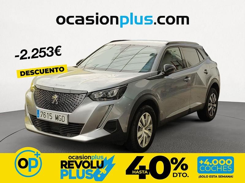 Usado Peugeot 2008 Allure 130 CV (95 kW) 2023 Gris SUV
