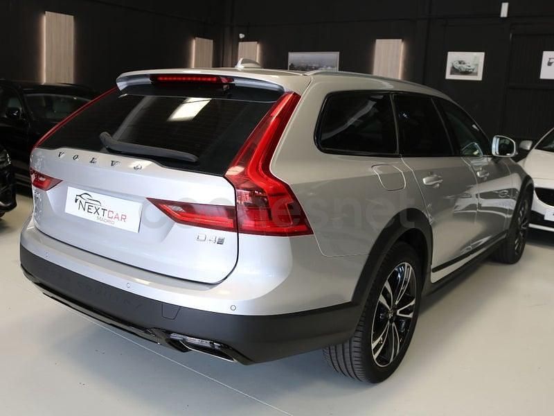 Usado Volvo V90 CC Pro 190 CV (139 kW) 2020 Gris / plata Familiar