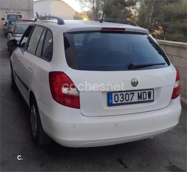 Usado Skoda Fabia Family 90 HP (66 kW) 2012 Branco Carrinha