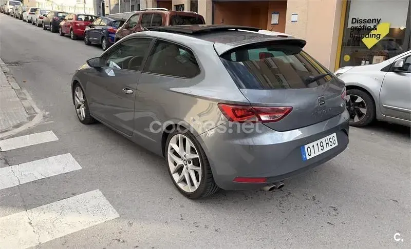 Usado Seat Leon SC FR 184 CV (135 kW) 2013 Gris / plata Utilitario