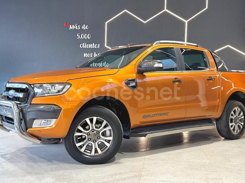 Usado Ford Ranger Wildtrack 200 CV (147 kW) 2017 Naranja Pickup/Camioneta