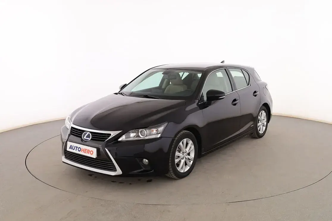 Usado Lexus CT200h Executive Line 136 CV (100 kW) 2014 Berlina
