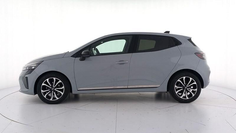 Usado Renault Clio V Techno 90 CV (66 kW) 2024 Gris Berlina
