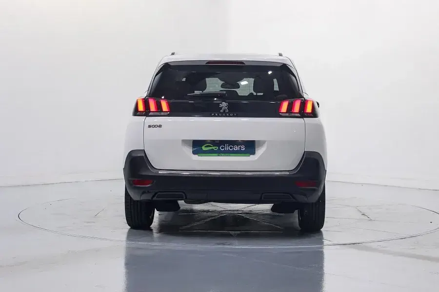 Usado Peugeot 5008 Allure 130 CV (95 kW) 2018 SUV