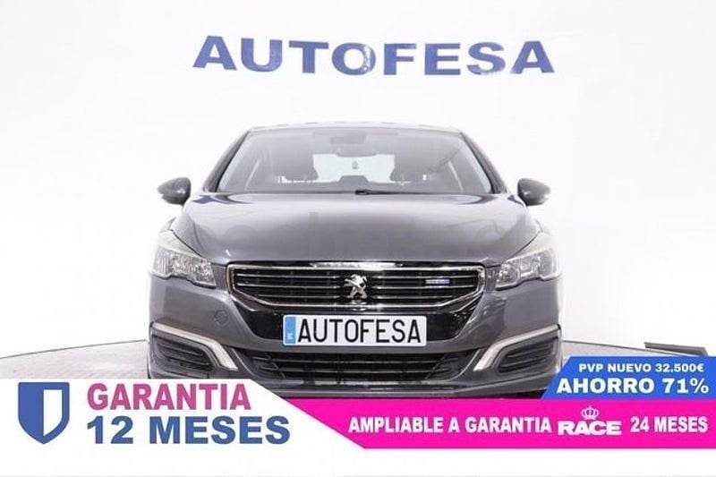Usado Peugeot 508 Active 120 CV (88 kW) 2016 Gris / plata Berlina