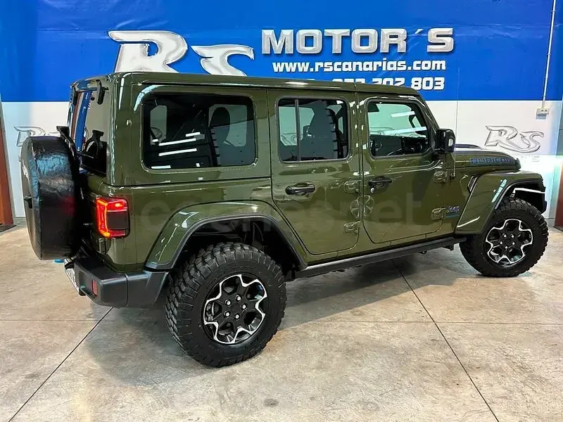 Usado Jeep Wrangler Rubicon 381 CV (280 kW) 2023 Verde SUV